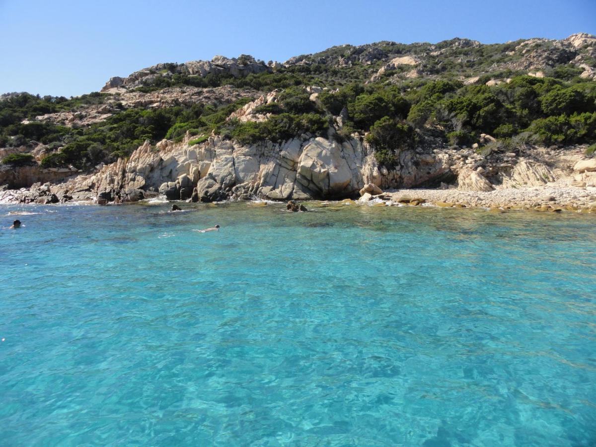 La Culla Del Mare Villa Budoni Esterno foto