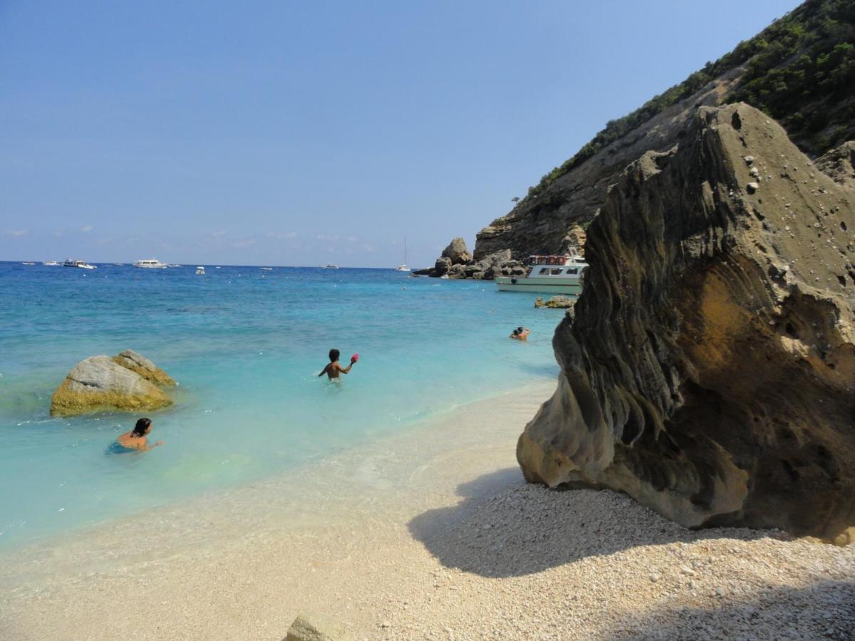 La Culla Del Mare Villa Budoni Esterno foto